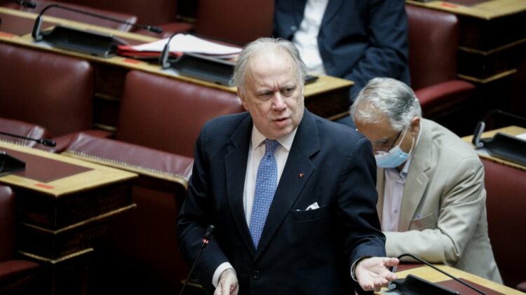 Ο Γιώργος Κατρούγκαλος μίλησε για το πρόβλημα υγείας του: Είναι υπό έλεγχο, αλλά έχασα κάποια μαλλιά