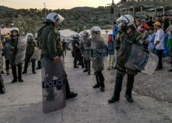 Αστυνομική ενίσχυση στη Λέσβο με αποστολή διμοιριών ΜΑΤ από την Αθήνα