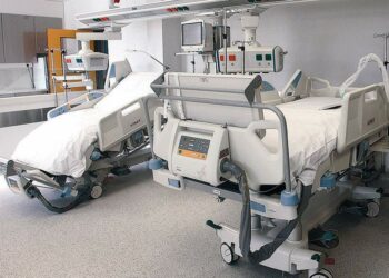 ΚΙΝΑΛ: Ερώτηση στον υπουργό Υγείας Β. Κικίλια για την ακριβή εικόνα στις ΜΕΘ