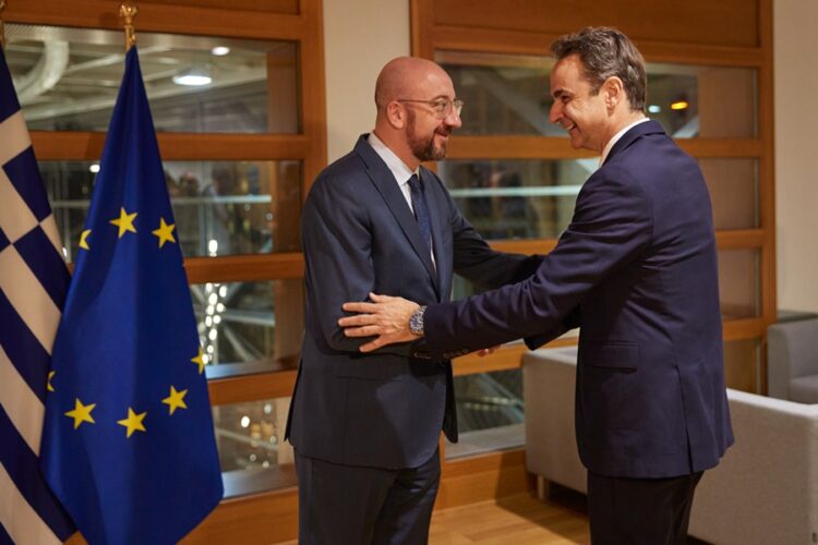 Συνάντηση Μητσοτάκη και Μισέλ στο Μαξίμου: Ελληνοτουρκικά και Μόρια στο επίκεντρο