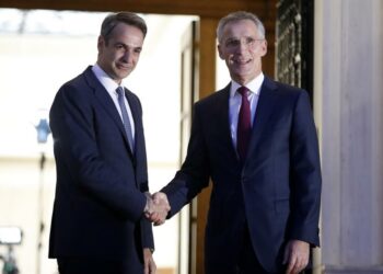 Επικοινωνία Μητσοτάκη – Στόλτενμπεργκ ενόψει διερευνητικών επαφών Ελλάδας και Τουρκίας