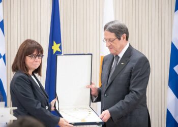 Μήνυμα της ΠτΔ από την Κύπρο: Δεν θα υποκύψουμε σε εκφοβισμούς και απειλές