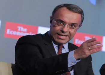 Σταϊκούρας: Στα 37,8 δισ. τα ταμειακά διαθέσιμα – Η Ελλάδα έχει τις δυνατότητες να εισέλθει σε έναν αναπτυξιακό κύκλο