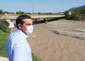 Τσίπρας: Κυβέρνηση και ΜΜΕ ξέχασαν τους πλημμυροπαθείς