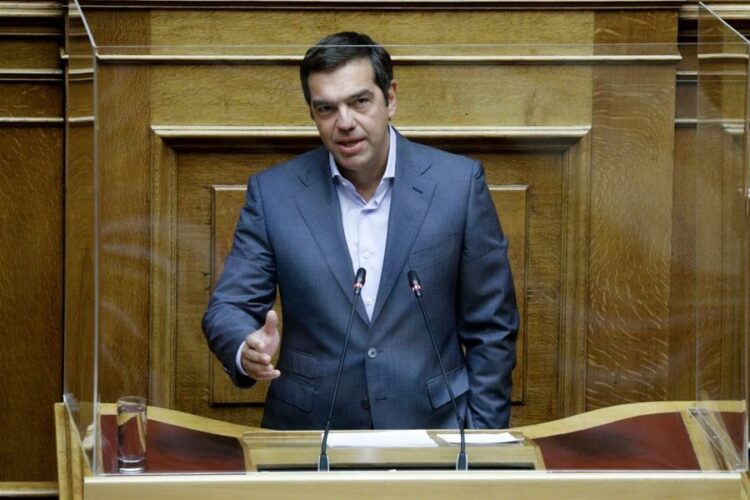 Τσίπρας σε Μητσοτάκη: Είστε ο μεγαλύτερος πολιτικός απατεώνας – Υποσχεθήκατε ανάπτυξη και φέρατε ύφεση