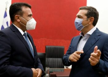 Τσίπρας σε Ζάεφ: Χαίρομαι που το κυβερνών κόμμα σέβεται και δίνει μάχες για τη Συμφωνία των Πρεσπών