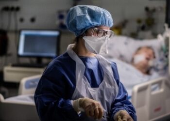 Κορονοϊός: 411 νέα κρούσματα – 89 διασωληνωμένοι – 2 νέοι θάνατοι