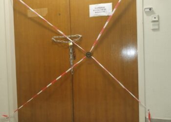 Χρυσή Αυγή: «Σφραγίστηκαν» τα γραφεία της Ελληνικής Αυγής στο Δήμο Αθηναίων