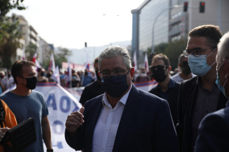 Στο εφετείο ο Δ. Κουτσούμπας: Είμαστε εδώ γιατί δεν εφησυχάζουμε