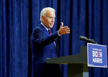 Τζο Μπάιντεν στον «Εθνικό Κήρυκα»: Να πιέσει ο Τραμπ ώστε να σταματήσει η Τουρκία τις προκλήσεις