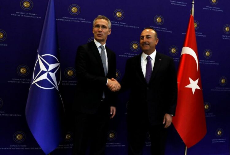 Τσαβούσογλου σε Στόλτενμπεργκ: Η Ελλάδα ευθύνεται για την ένταση στη Μεσόγειο – Έστειλε πολεμικά πλοία στις έρευνές μας