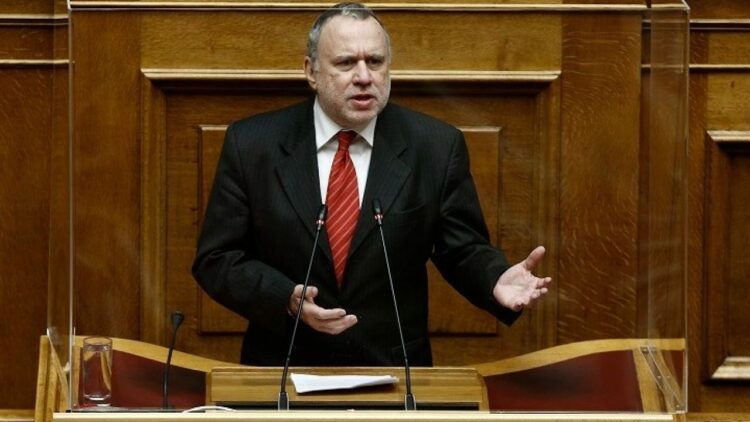 Γιώργος Κατρούγκαλος: «Μην αφήνετε απροστάτευτους τους υπαλλήλους του υπουργείου Εξωτερικών»