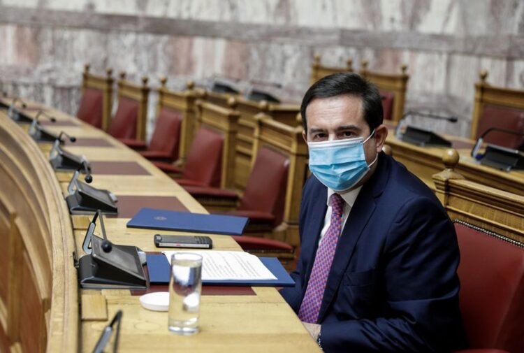 Βράζουν στον Έβρο με τον Μηταράκη