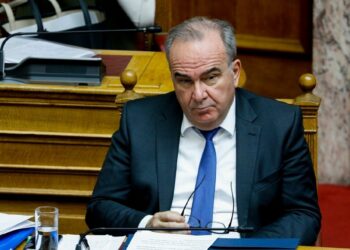 Άνοιξε το λιανεμπόριο