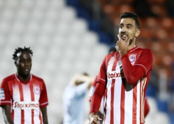 Περίπατος του Ολυμπιακού στη Ριζούπολη με τον Χασάν