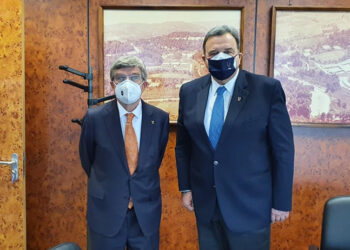 Αποθέωση του Κούβελου από τον Τόμας Μπαχ, μέσω επιστολής που έστειλε ο πρόεδρος της ΔΟΕ