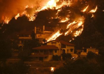 Δημήτρης Τσοβόλας: «Νομοθετήστε ότι δεν θα χορηγήσετε αδειες για ανεμογεννήτριες»