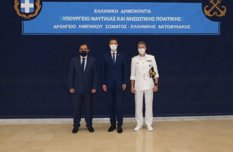 Υποδοχή Πρωθυπουργού Σλοβακίας από τον Υφυπουργό Ναυτιλίας & Νησιωτικής Πολιτικής, Κώστα Κατσαφάδο