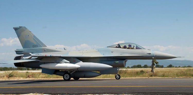 Εκτός διαδρόμου βγήκε στα Χανιά ένα F-16 Block52, αλλά ευτυχώς σώθηκαν οι πιλότοι