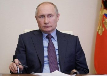 «Δεν έχουμε πρόθεση να ανασυστήσουμε μια αυτοκρατορία» λέει ο Πούτιν