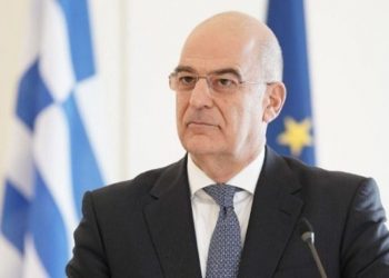 Αποφάσισαν για την αποστολή οπλισμού στην ουκρανία την ώρα που ήξεραν ότι θα απουσίαζε ο Δένδιας