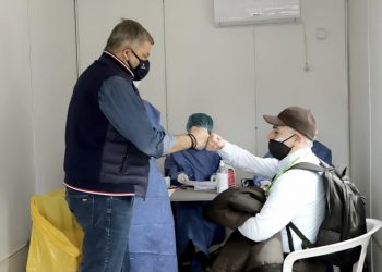 Δωρεάν rapid test σε όλο το Λεκανοπέδιο από την Περιφέρεια Αττικής και τον Ιατρικό Σύλλογο Αθηνών