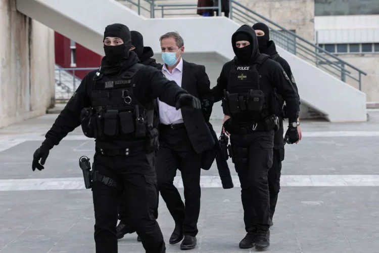 ο Δημήτρης Λιγνάδης έφτασε στο δικαστήριο