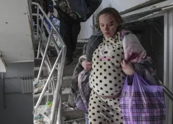 Μητσοτάκης: Η Ελλάδα θα ανακατασκευάσει το μαιευτήριο της Μαριούπολης που βομβαρδίστηκε