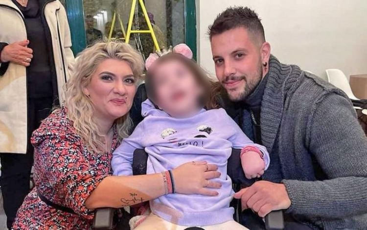 Σοκάρουν τα νέα στοιχεία – Η Τζωρτζίνα είχε καταπιεί τασάκι με γόπες και έμεινε ένα μήνα στην εντατική