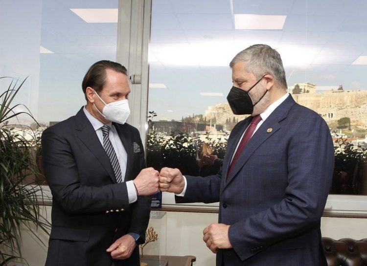 Η ευγνωμοσύνη του Ουκρανού πρεσβευτή για τη δράση «Όλοι μαζί μπορούμε» που συντονίζει η Περιφέρεια Αττικής