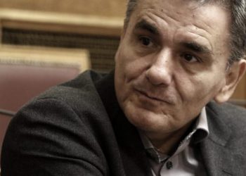 Eυκλείδης Τσακαλώτος: Με αυτά που κάνει η κυβέρνηση, τον κ. Πέτσα δεν θα τον σώζει ούτε η λίστα του