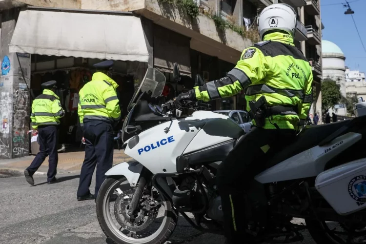 Μυστηριώδης θάνατος αστυνομικού στην Καστοριά