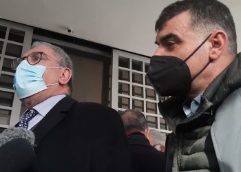 Βασίλης Καπερνάρος: «Αν δεν κληθεί ο Μανιαδάκης για κατ’ αντιπαράσταση εξέταση με τον Βαξεβάνη, θα χάσουμε την εμπιστοσύνη μας στη Δικαιοσύνη»