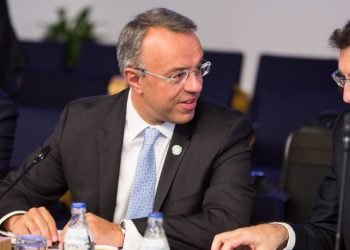 Στη Σύνοδο του ΟΟΣΑ στο Παρίσι ο Χρήστος Σταϊκούρας με στόχο «καλύτερες πολιτικές για την επόμενη γενιά και για μια βιώσιμη μετάβαση»