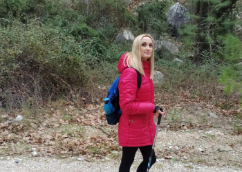 Χάνει το σπίτι της για δημοσίευμα η δημοσιογράφος Γιούλη Σταρίδα