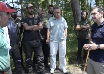 Αλέξης Τσίπρας  από τη Βόρεια Εύβοια: “Εδώ αποκρυσταλλώνεται η αδιαφορία και η κοροϊδία του επιτελικού κράτους Μητσοτάκη”