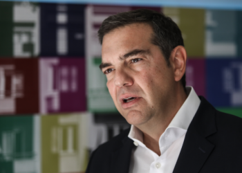 Αλέξης Τσίπρας: «Ομολογία ενοχής» της κυβέρνησης η παραίτηση Δημητριάδη (βίντεο)