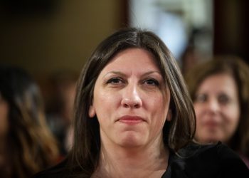 Ανήμερα στη γιορτή της, η Ζωή Κωνσταντοπούλου και οι γονείς της μάς ξύπνησαν μνήμες από τους διαρκείς αγώνες τους για την αληθινή δημοκρατία στην Ελλάδα