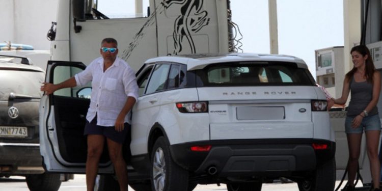 Το απωθημένο του Λιάγκα, ο τηλεοπτικός λαϊκισμός και το λάθος του Τσίπρα