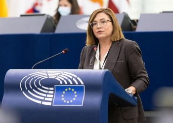 Άρση ασυλίας της Μαρίας Σπυράκη αποφάσισε το Ευρωπαϊκό Κοινοβούλιο