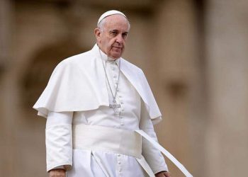 Πάπας Φραγκίσκος: Σε εξέλιξη απόρρητη ειρηνευτική αποστολή του Βατικανού για την Ουκρανία