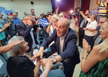 Επέλεξε την εκπροσώπηση της Λάρισας στη βουλή ο Κυριάκος Βελόπουλος