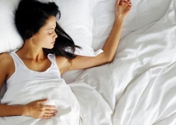 Οι δυσκολίες στον ύπνο συνδέονται με αυξημένο κίνδυνο εγκεφαλικού