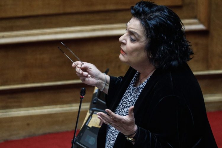 Λιάνα Κανέλλη για «Σπαρτιάτες»: «Επώνυμα φασισταριά ανεβαίνουν από τα σ@@@ά στην επιφάνεια»