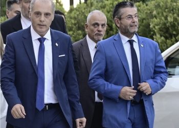 Παύλος Σαράκης: «Ποιος γονιός αφήνει ασυνόδευτο το παιδί του να αλλάξει ήπειρο με τον κίνδυνο να σκοτωθεί ή, να πνιγεί και πληρώνει τρελά λεφτά στους δουλέμπορους;»