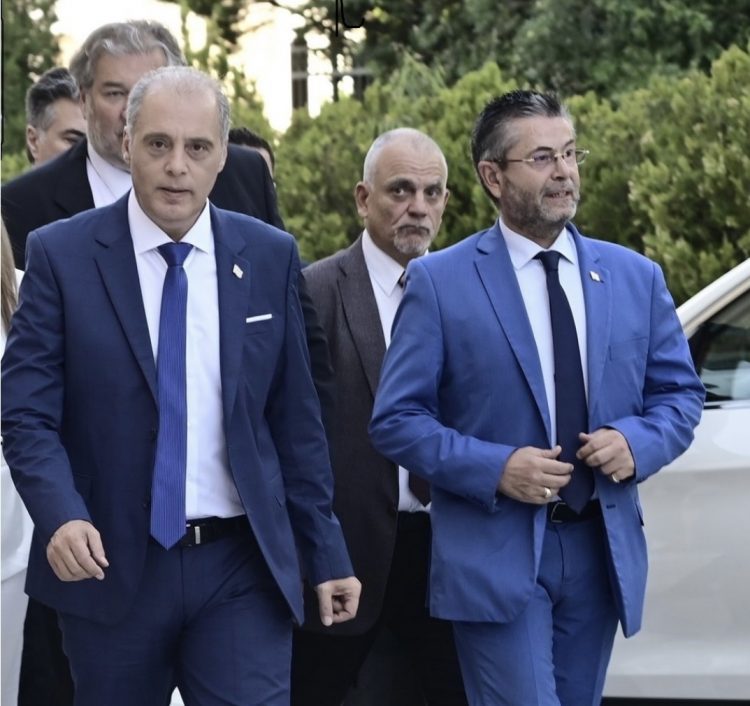 Παύλος Σαράκης: «Ποιος γονιός αφήνει ασυνόδευτο το παιδί του να αλλάξει ήπειρο με τον κίνδυνο να σκοτωθεί ή, να πνιγεί και πληρώνει τρελά λεφτά στους δουλέμπορους;»