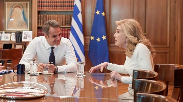 Κυριάκος Μητσοτάκης για Μαριάννα Βαρδινογιάννη: «Αποχαιρετούμε με σεβασμό μία μεγάλη Ελληνίδα»