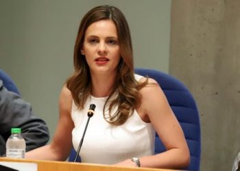 Κόμμα με κανόνες θέλει να κάνει τον ΣΥΡΙΖΑ η Έφη Αχτσιόγλου