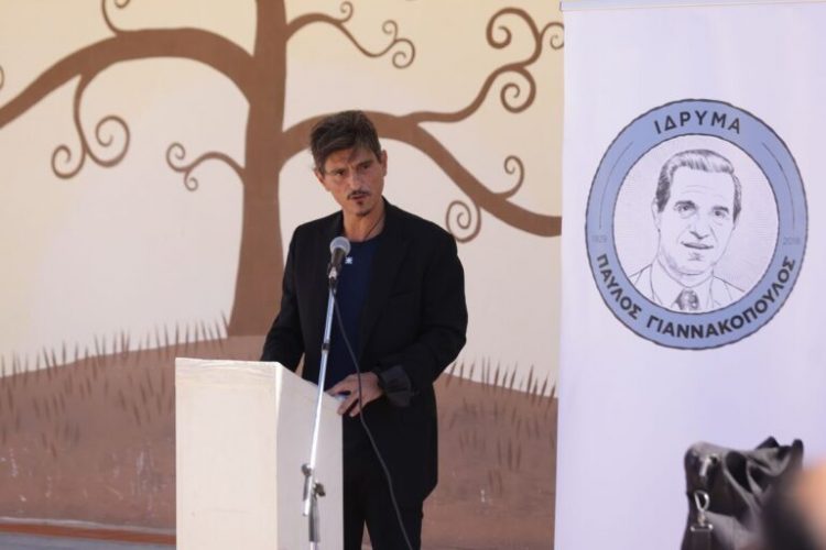 Το Ίδρυμα “Παύλος Γιαννακόπουλος” ανακαίνισε το ανοιχτό γήπεδο της Αστυπάλαιας και ο υπερήφανος Δημήτρης Γιαννακόπουλος το εγκαινίασε