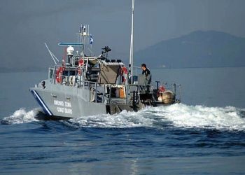 Βυθίστηκε φορτηγό πλοίο ανοιχτά της Λέσβου με 14 άτομα πλήρωμα